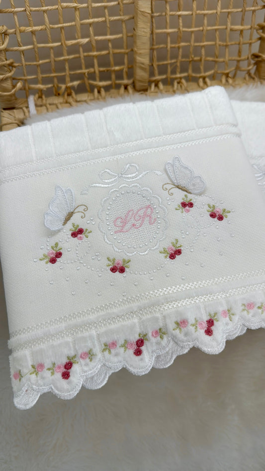 Kit de Toalhas Brasão Fleur Royale