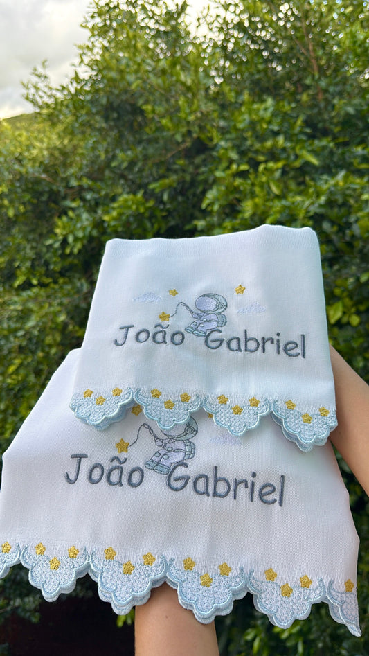 Kit Fraldas Bordadas Sonho nas Estrelas