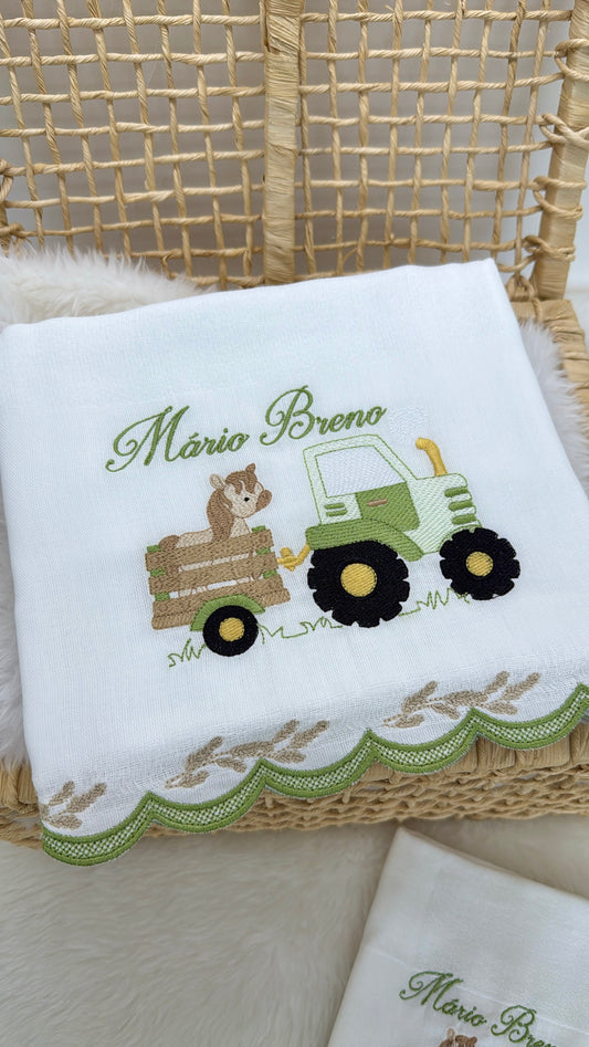 Kit 3 Fraldas Bordadas Trator com Cavalinho