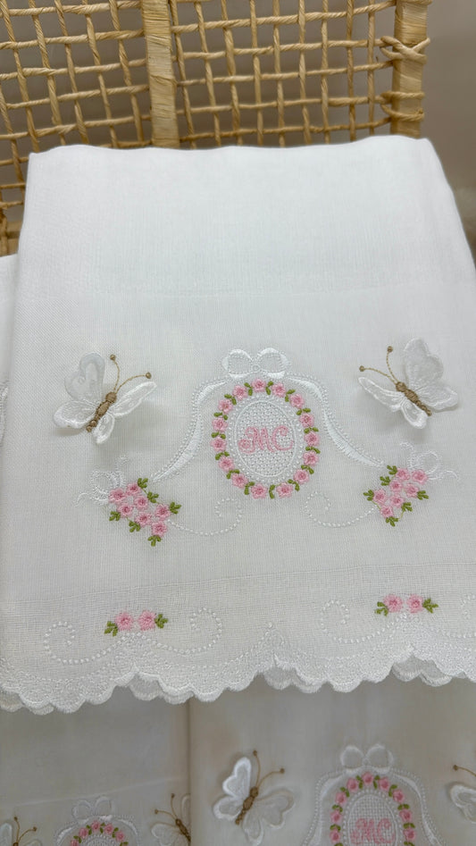 Kit 3 Fraldas Bordadas Brasão Royale Farfalla Pérola