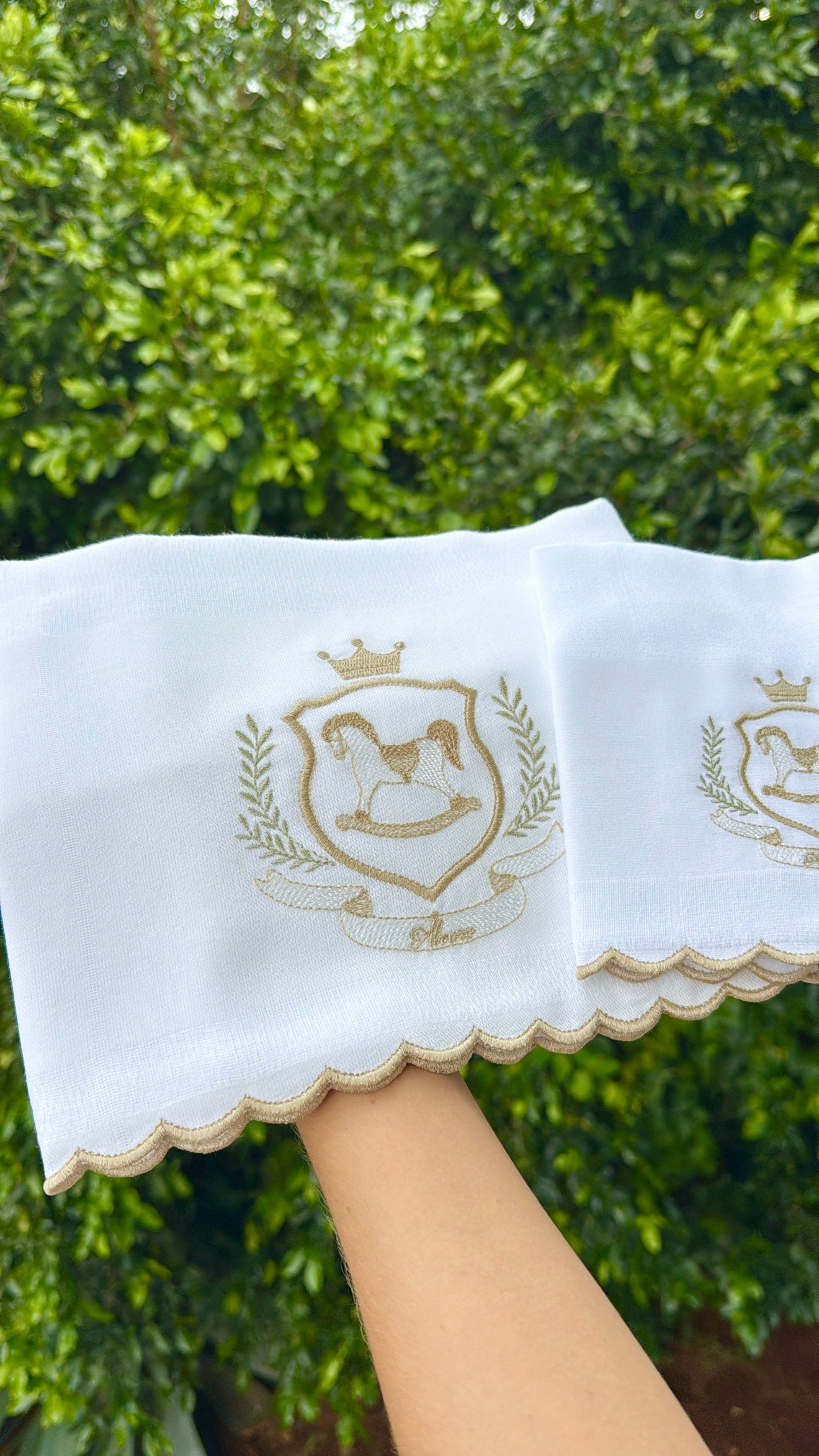 Kit Fraldas Bordadas Brasão Cavallino Real