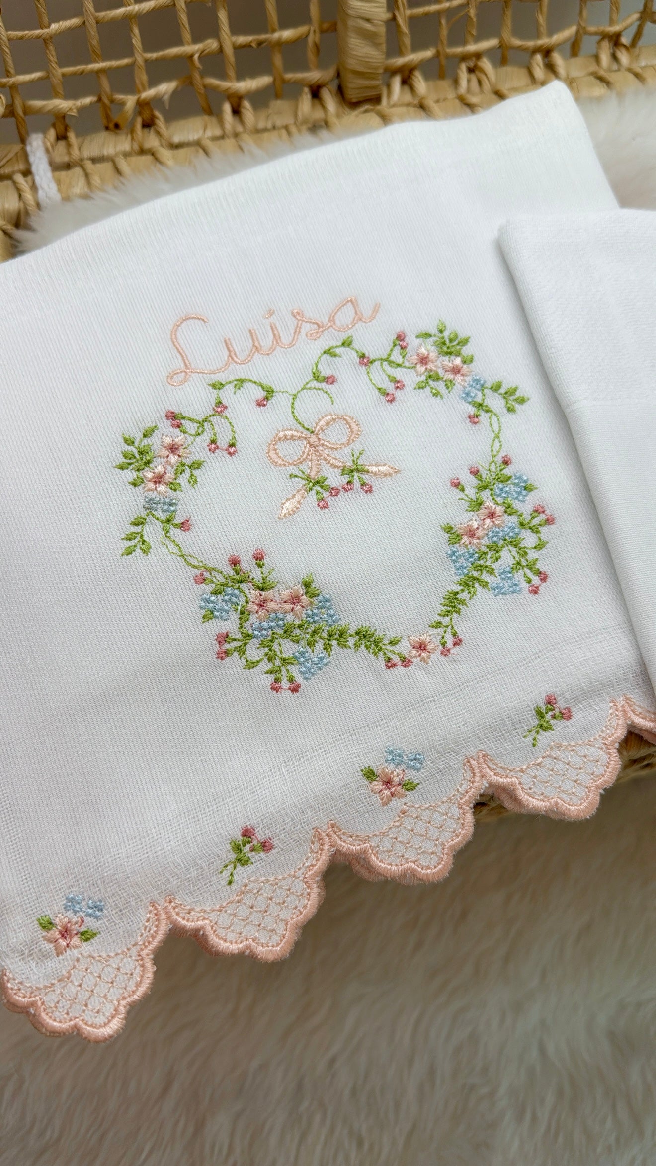 Kit 3 Fraldas Bordadas Fleur de Versailles